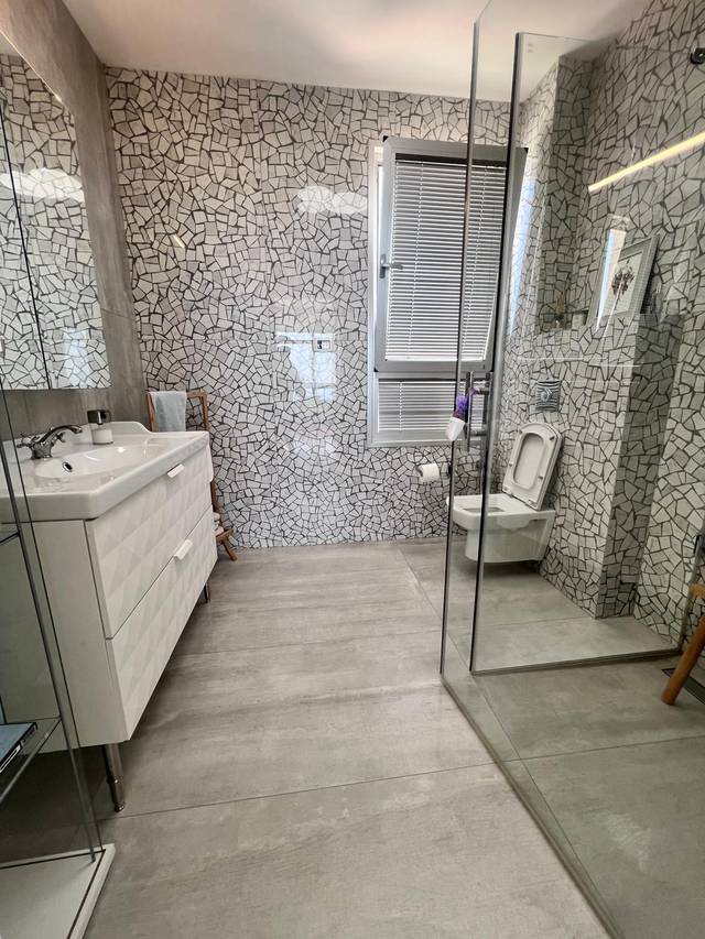 4-Room Apartment with Full Sea View at 2 Kehilat Tsfat, Photo 3