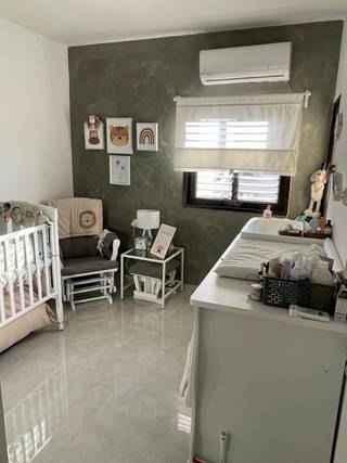 Appartement rénové de 4 pièces dans un emplacement central à Netanya – Photo 5